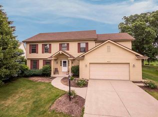 433 Timberlake Trl, Fort Wayne, IN 46804