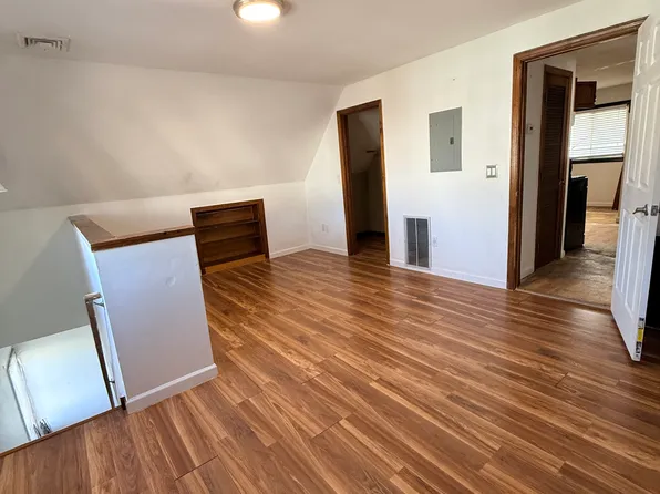 984 Baldwin St #3, Waterbury, CT 06706