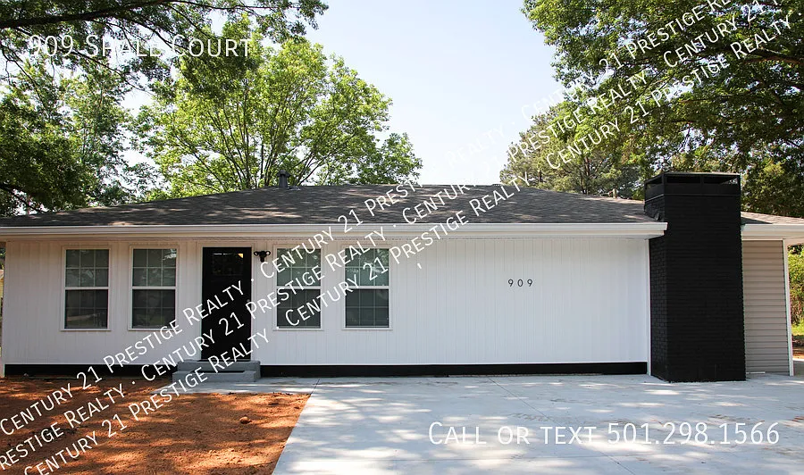 909 Shall Ct