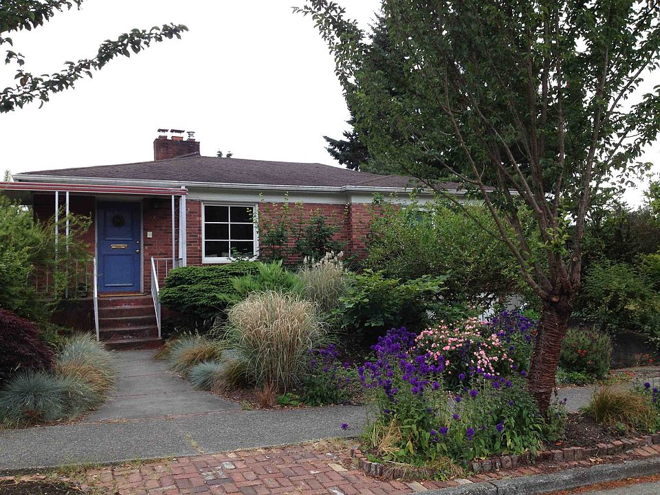 2nd image of 7059 24th Ave NE
