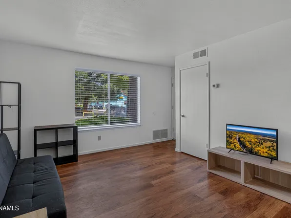 1200 S Riordan Ranch St APT 73, Flagstaff, AZ 86001