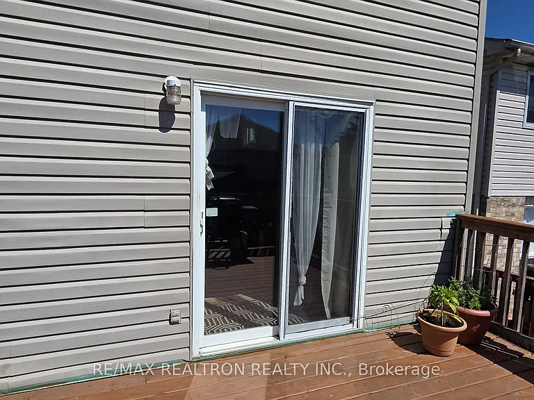 123 Westmeadow Dr — Photo 26