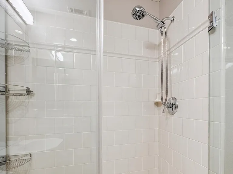 909 Ramona St — Photo 24