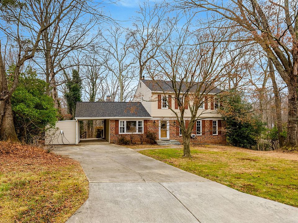 1st image of 2230 Carmichael Dr