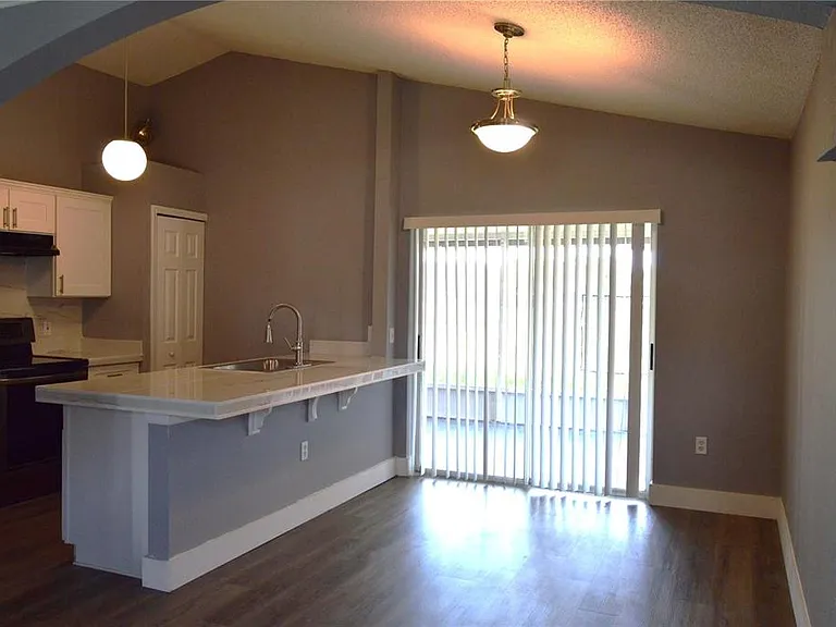 424 Delicata Dr — Photo 8