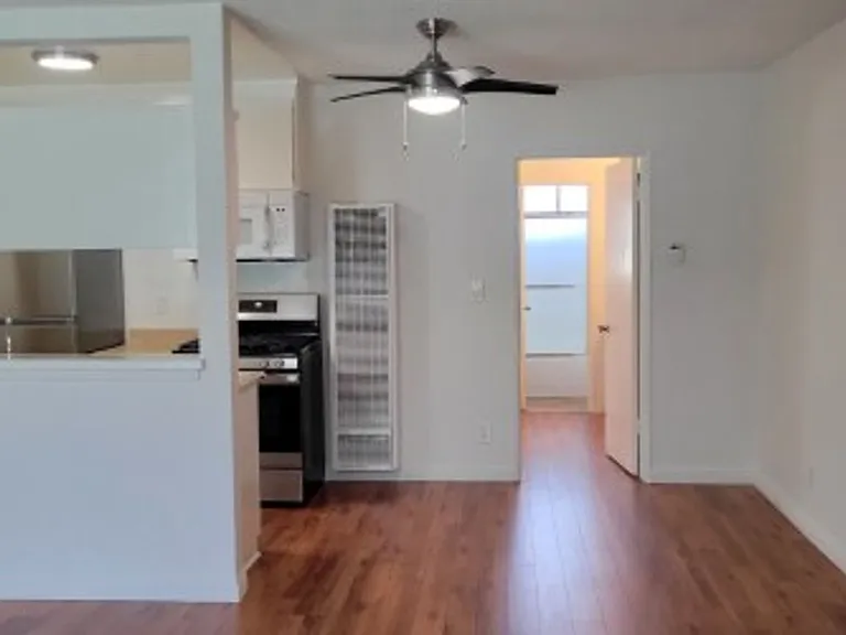 Quakertown Garden Apartments — Photo 12