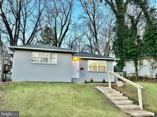 3927 Kincaid Ter, Kensington, MD 20895