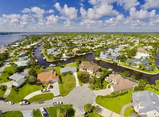 1189 SW Dyer Point Rd, Palm City, FL 34990