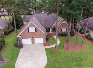 130 Barons Run E, Spring Lake, NC 28390