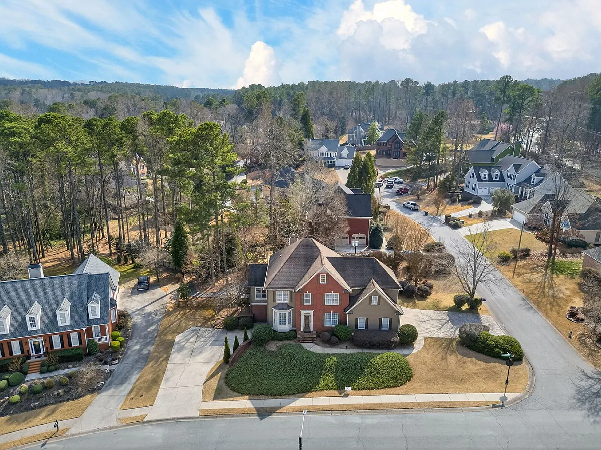 Building Photo - 1712 Kenbrook Ct NW