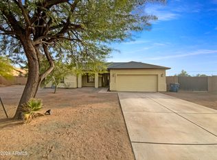897 E Navajo Ave, Apache Junction, AZ 85119