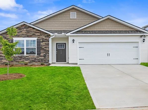 112 Depot Cir, Greenwood, SC 29646