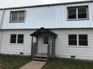 1843 E Dodge St APT A, Fremont, NE 68025