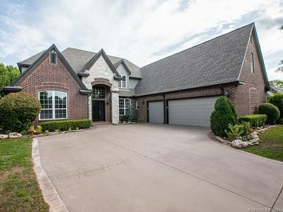 8759 E 103rd St, Tulsa, OK, 74133