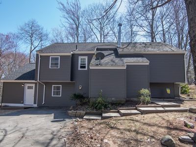 30 Redfield Cir, Derry, NH, 03038