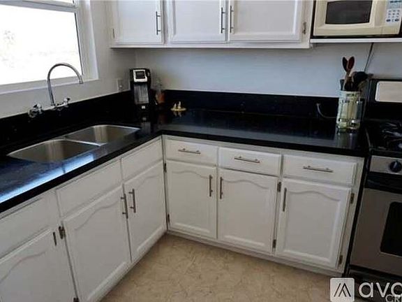 2nd image of 3317 1/4 W 78th St #1