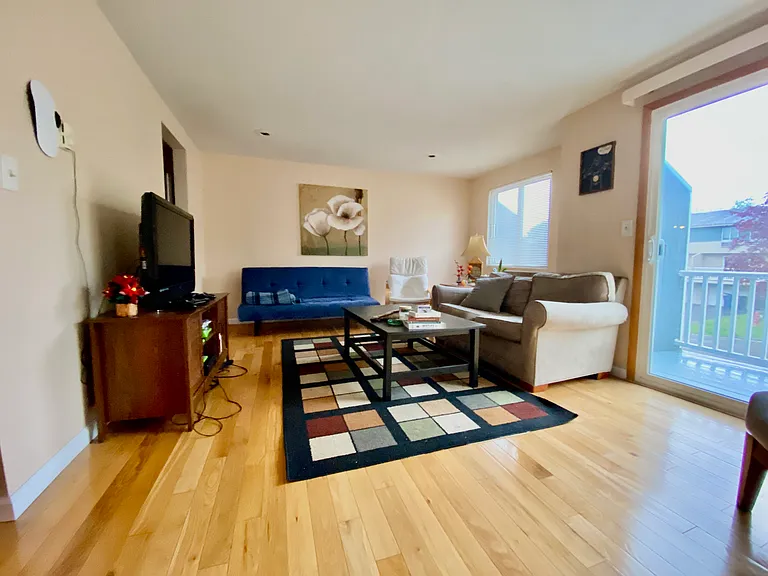 232 Robert Dr — Photo 10