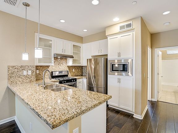 2nd image of 1261 Coyote Creek Way