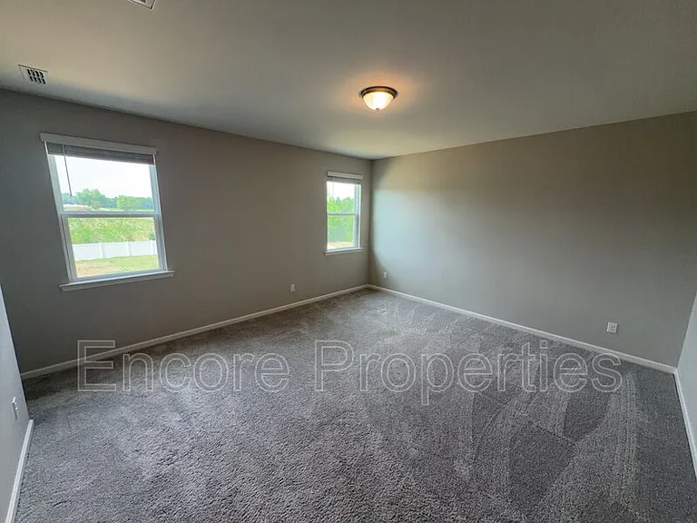 7704 Chestnut Creek Ct — Photo 7