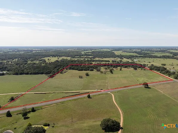 County Road 376, Hallettsville, TX 77964