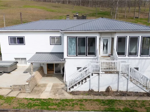 893 Dillie Rd, Prosperity, PA 15329