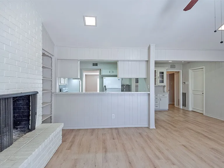 10679 Sandpiper Ln — Photo 3