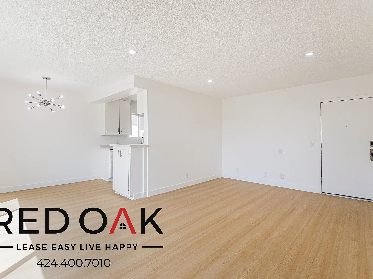 Luminous 1-Bed with Open Floor Plan & Stainless Steel Appliances ~ In Koreatown! — Photo 3
