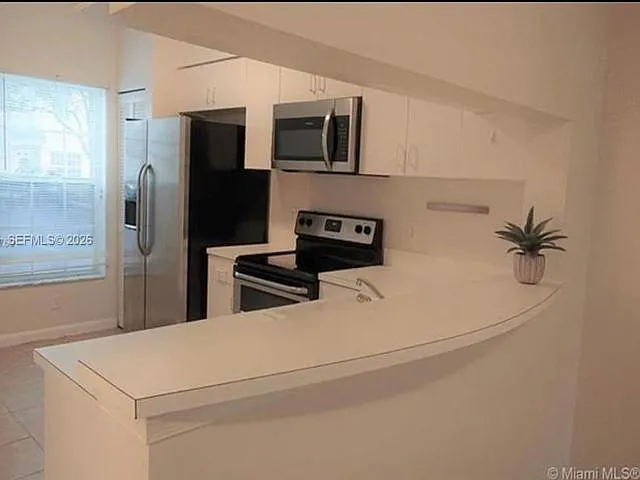 2 bed, 2.5 bath, $2,650 — Photo 4