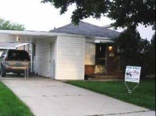 8334 S Kilpatrick Ave, Chicago, IL 60652