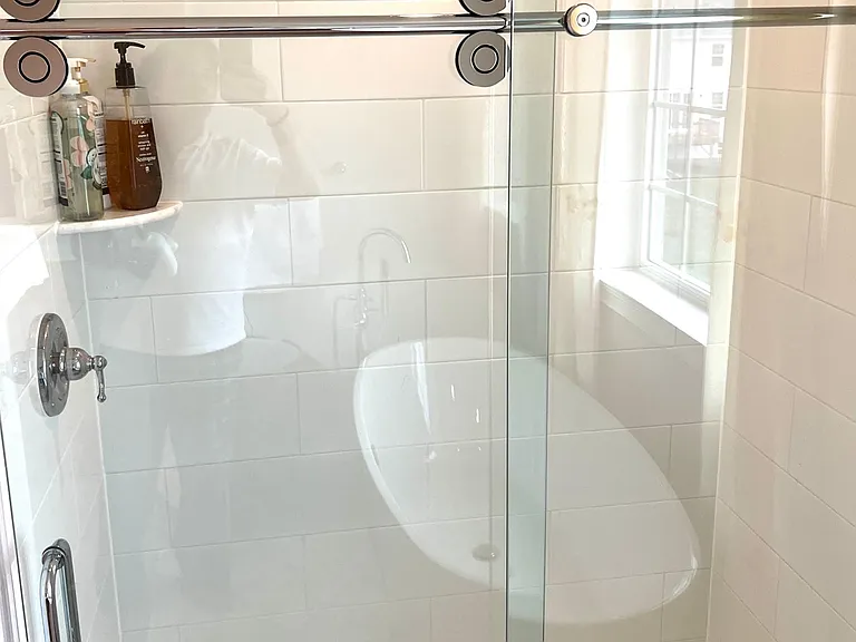 605 Charleston Dr — Photo 14