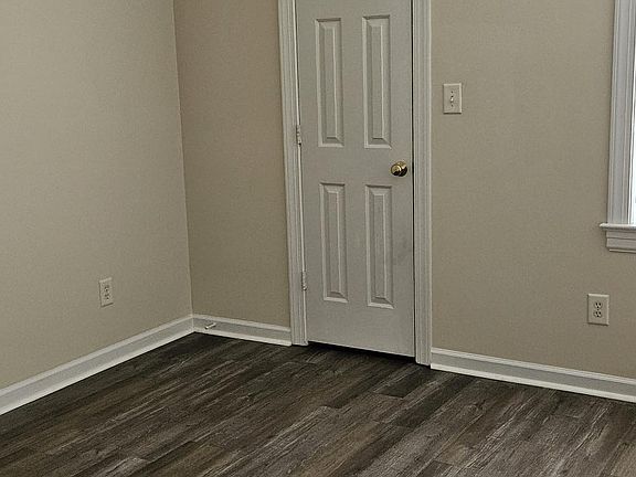5th image of 1005 Deerchase Dr #1005