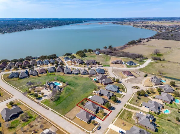 3303 Ferry Boat Ln, Granbury, TX 76049