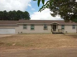 688 Country Ln, Marshall, TX 75672