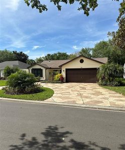 834 Ramos Dr, The Villages, FL, 32159