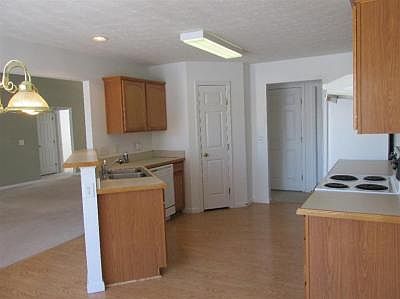 5th image of 8595 Normandy Creek Dr