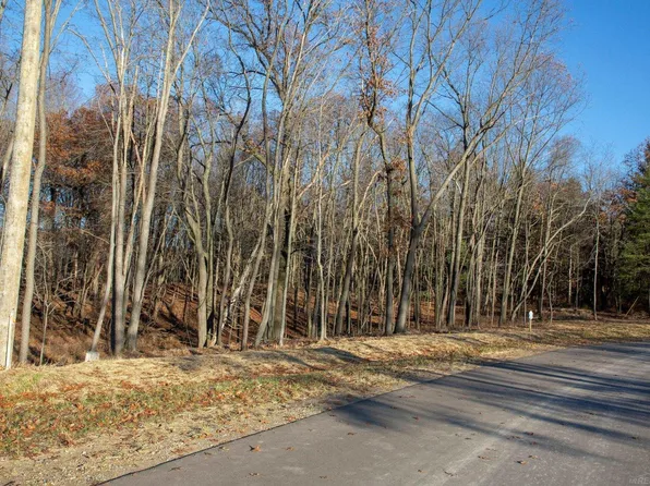 1509 Larkspur Ln, Oxford, MI 48371