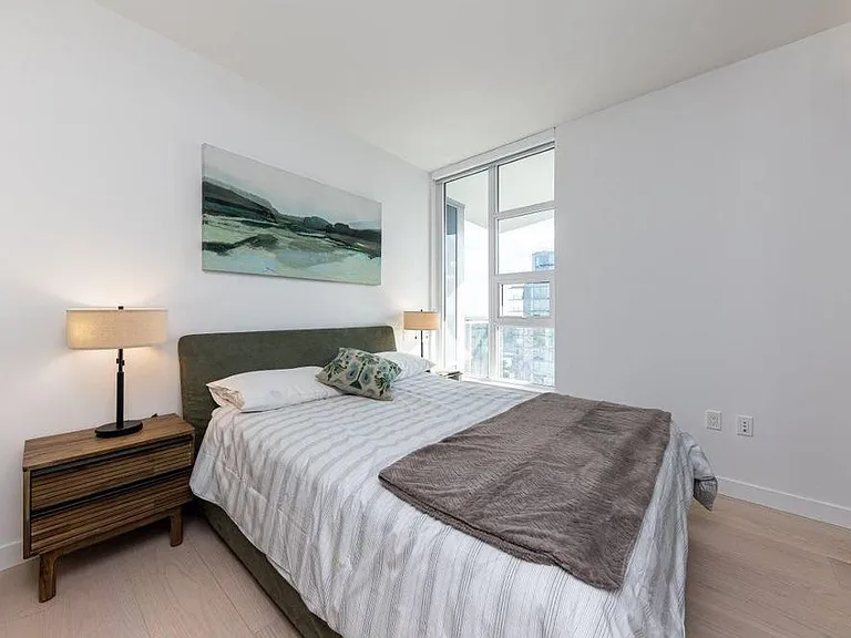 1289 Hornby St #370X — Photo 12