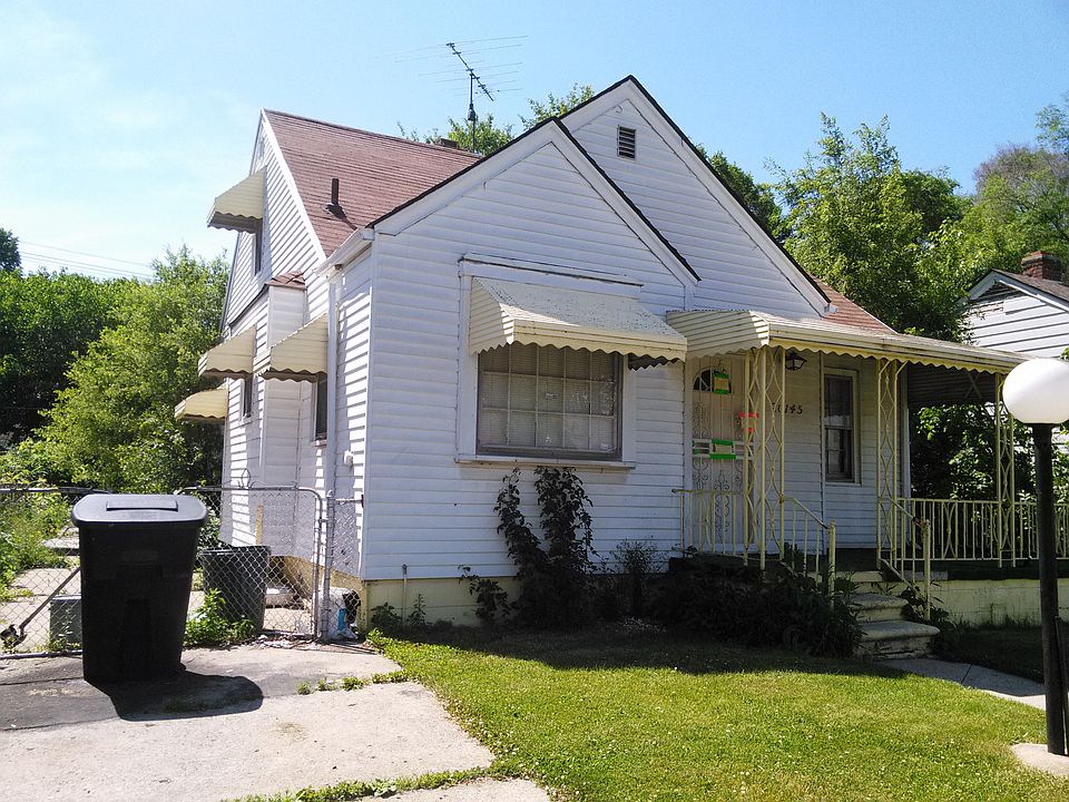 2nd image of 20145 Goddard St