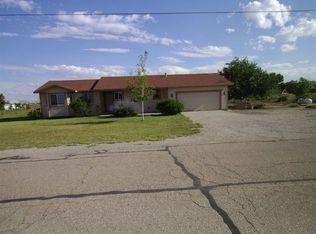 1350 Yucca Ln, Fallon, NV 89406