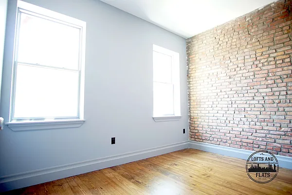 Rented by Lofts and Flats LLC | media 20