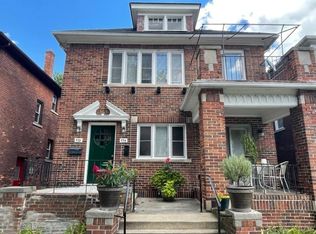 936 Nottingham Rd, Grosse Pointe Park, MI 48230