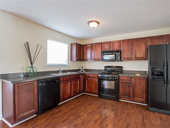 5th image of 4479 Persian Ct