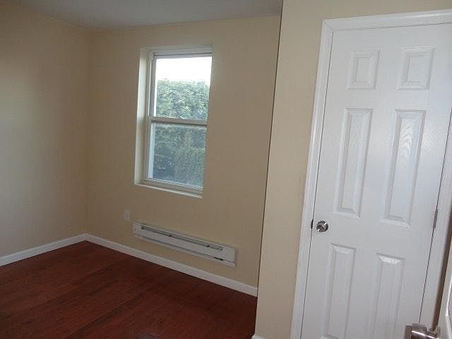 2nd image of 1325 Ellsworth St APT 3