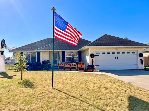 752 W Apache St, Republic, MO 65738