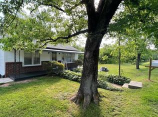 3337 Rocky Rd, Lenoir, NC 28645