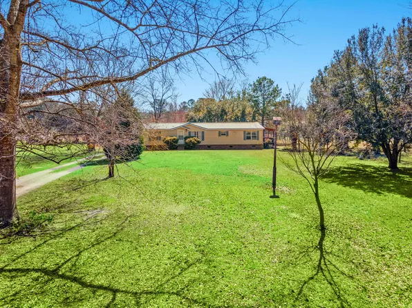 2285 Cooper Store Rd, Moncks Corner, SC 29461