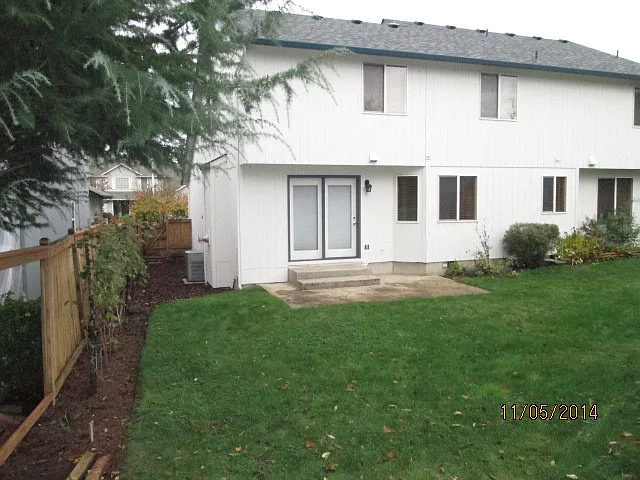 3310 NE 164th Ct — Photo 33