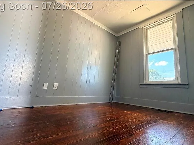 7068 Ford Ave — Photo 7