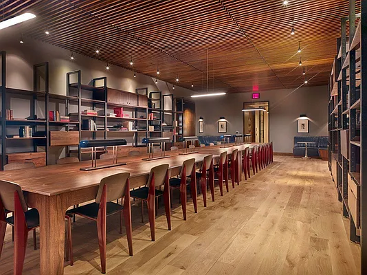 Rented by The Marketing Directors (Arias) | media 41