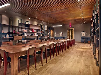 Rented by The Marketing Directors (Arias)